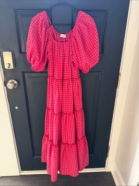 Women’s Pink Gingham Tiered Maxi Dress with Puff Sleeves